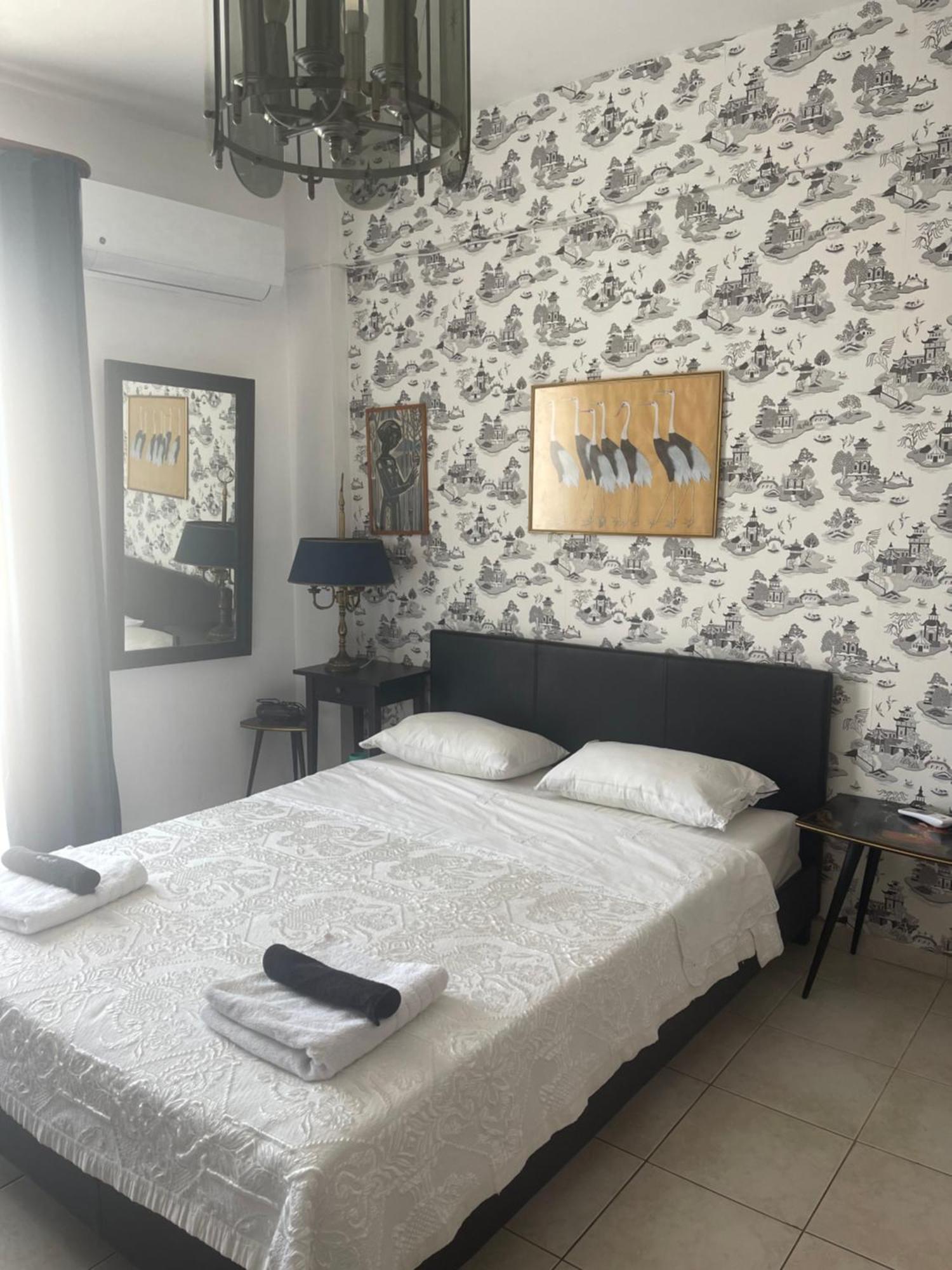 Retire Flat In The Heart Of City Heraklion  Exterior photo