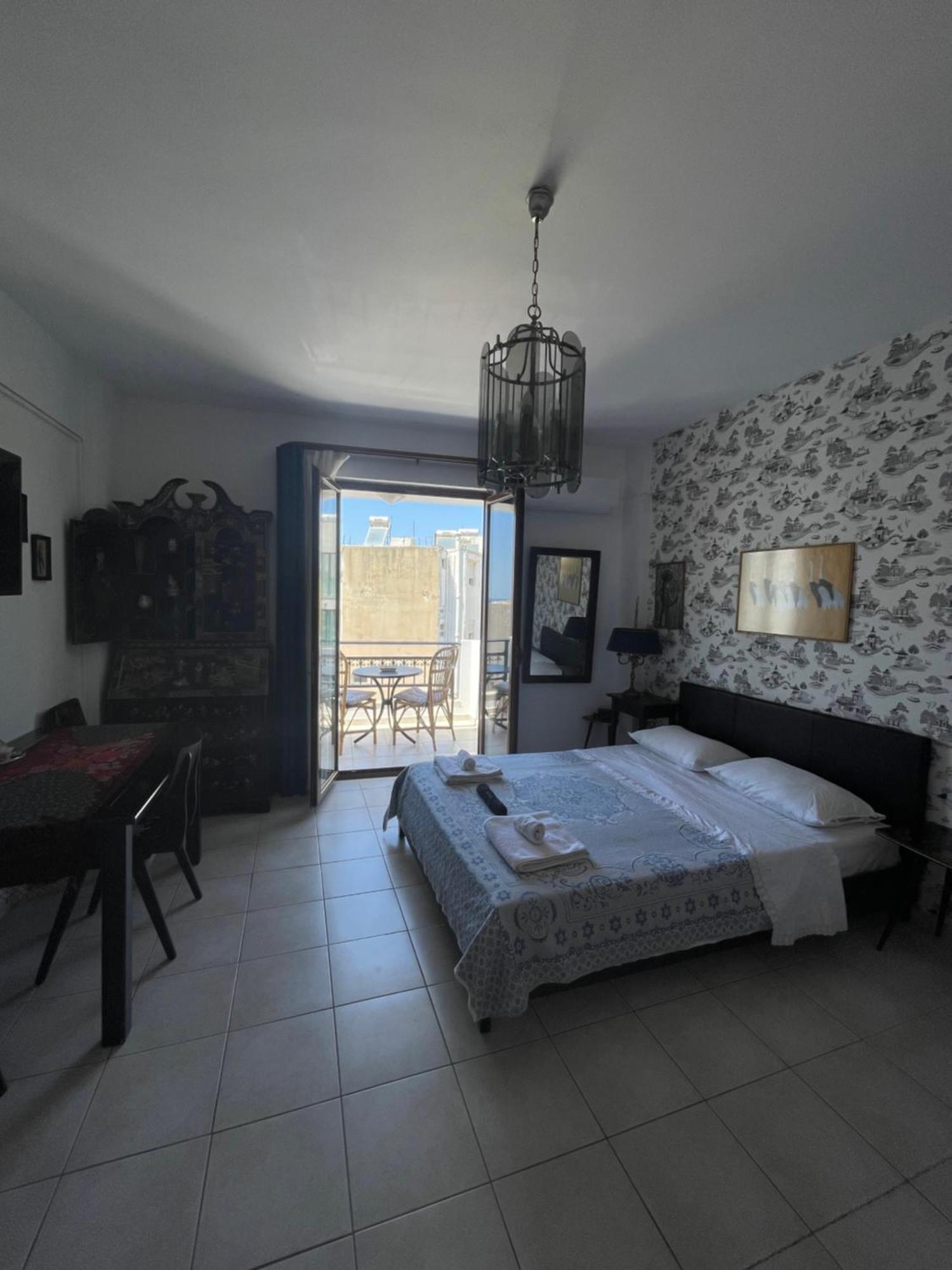 Retire Flat In The Heart Of City Heraklion  Exterior photo